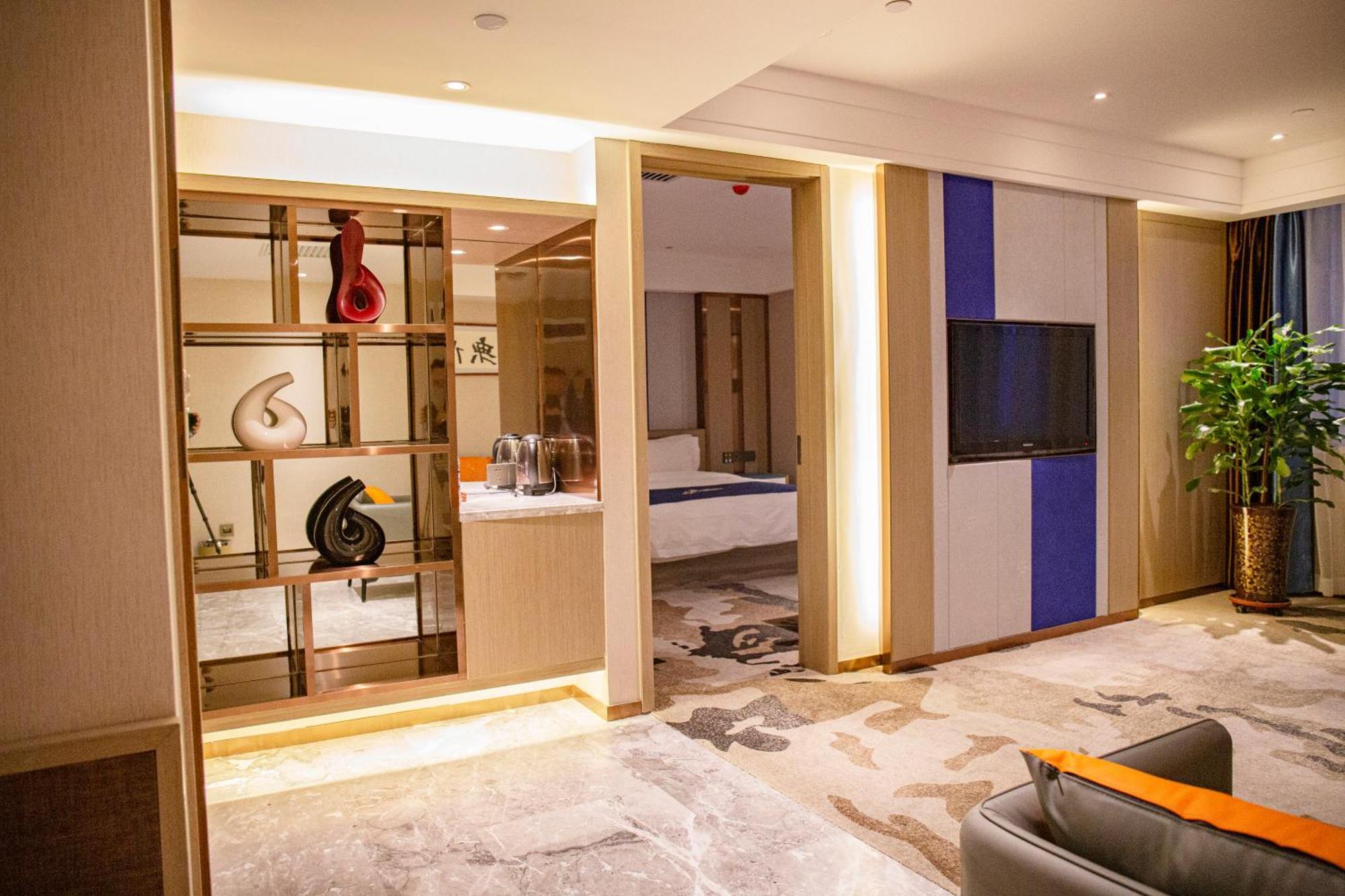 Uiles Hotel Hohhot Eksteriør billede